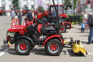 Минитрактор Беларус 112Н-01