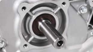 Двигатель бензиновый CHAMPION G120HK