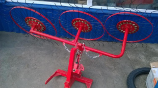 Сеноворошилка Целина для мотоблока ВМ-3 3-х колесная 