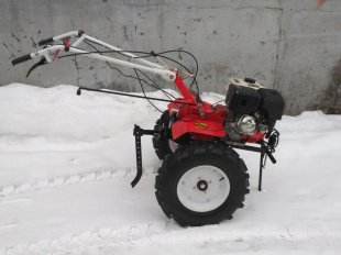 Мотоблок Shtenli 1900 PRO (колеса 7,5x12, ВОМ)