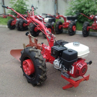 Мотоблок Беларус-09H (двигатель бензин. Honda, 8,2 л.с. шины 6L-12)