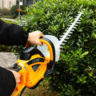 Кусторез электрический DEKO DKBC1000