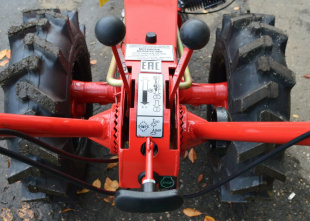 Мотоблок Беларус-08H (двигатель бензин. Honda, 13 л.с.,шины 6L-12)