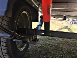 Автомобильный оцинкованный прицеп Кремень "Профи Премиум" (2,3х1,3) на рессоре alko