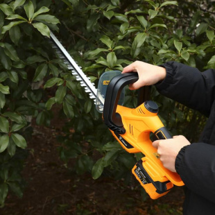 Кусторез аккумуляторный DEKO DKBC56