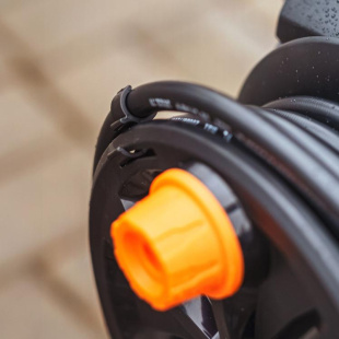 Мойка высокого давления Bort BHR-2700-R