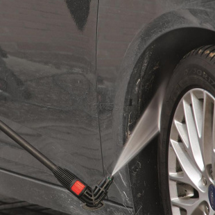 Мойка высокого давления BOSCH UniversalAquatak 130+ Car Kit (061599261B)