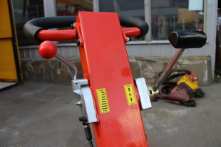 Виброплита реверсивная Impulse VPR160H